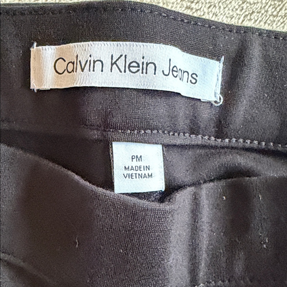 Calvin Klein Jeans Black Petite Straight-Leg Trousers - Classic Workwear - Picture 4 of 5